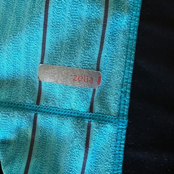 Zella Blue Striped Sports Bra, Activewear Wire Free - Picture 3 of 6